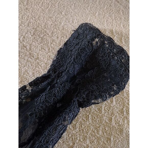 4@30.00 or 25.00 LADIES Plus Size Lace Blouse by Tonga Queen - Picture 12 of 16